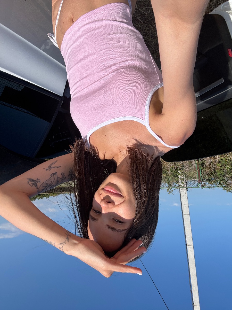 Sexy model Tina in Huainan